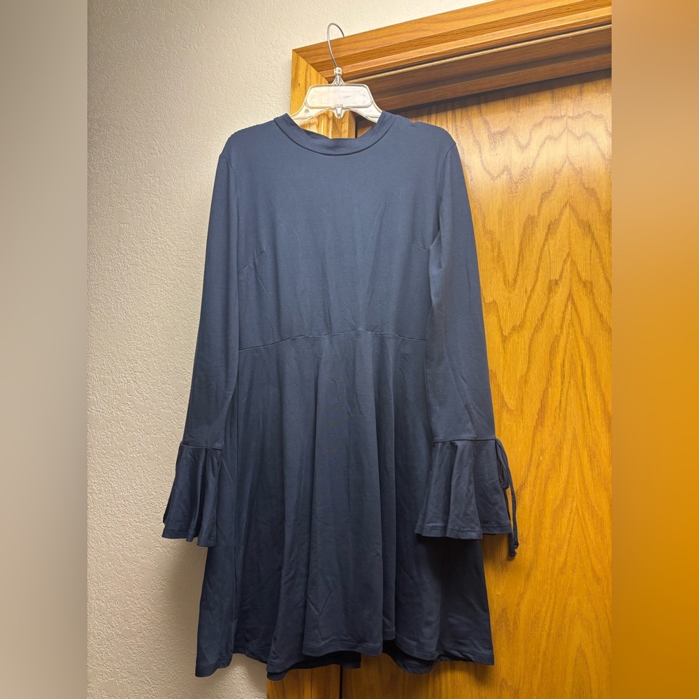 Forever 21 Dark Blue Top